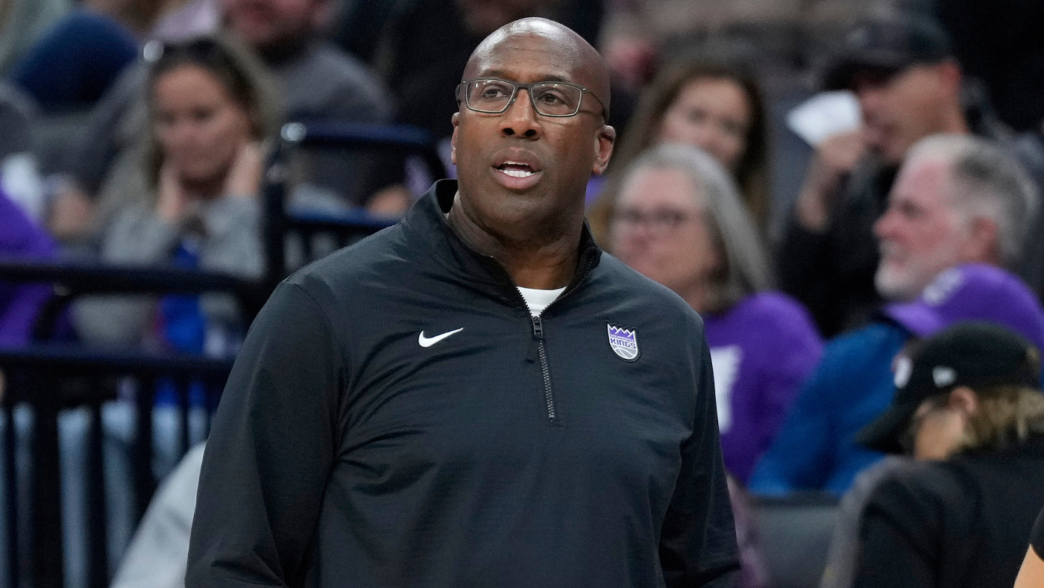 Kings fire Mike Brown Coach out in Sacramento after 13 18