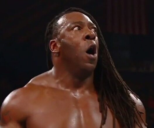 WWE HOFer Booker T returns to the ring to face