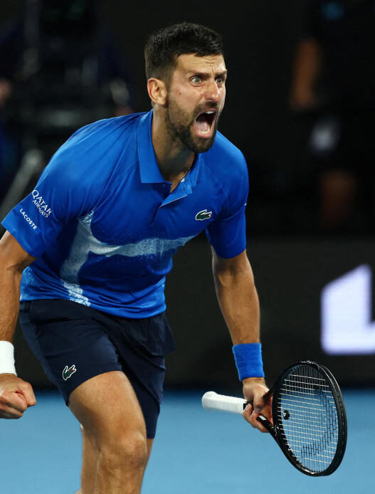 Day 10 of the Australian Open Novak Djokovic beats Carlos