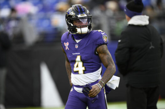 Ravens Pro Bowl WR Zay Flowers leaves Week 18 with