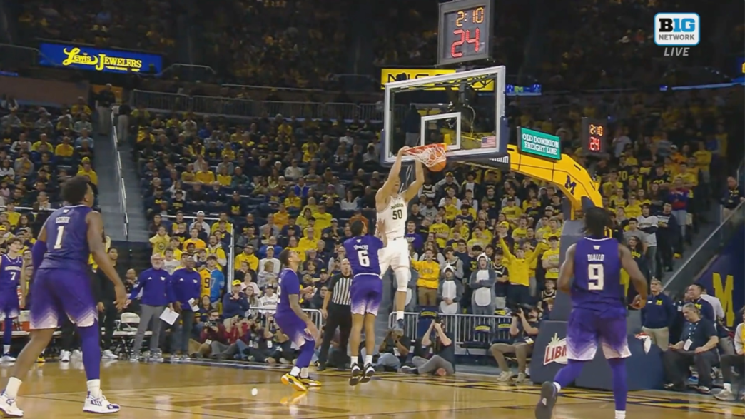 Tre Donaldson THROWS HALF COURT ALLEY OOP DUNK to Vlad Goldin as