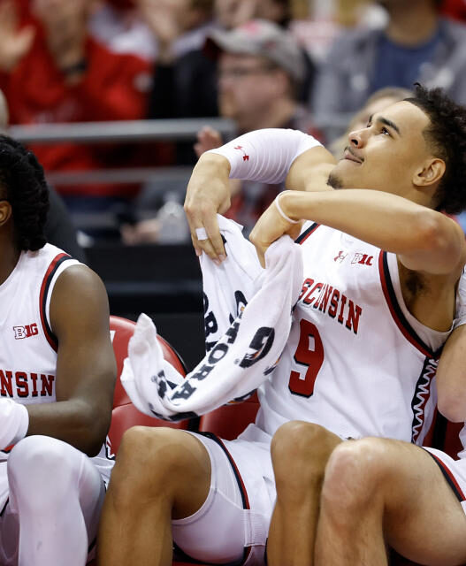 Wisconsin basketball gains ground in AP poll after win over