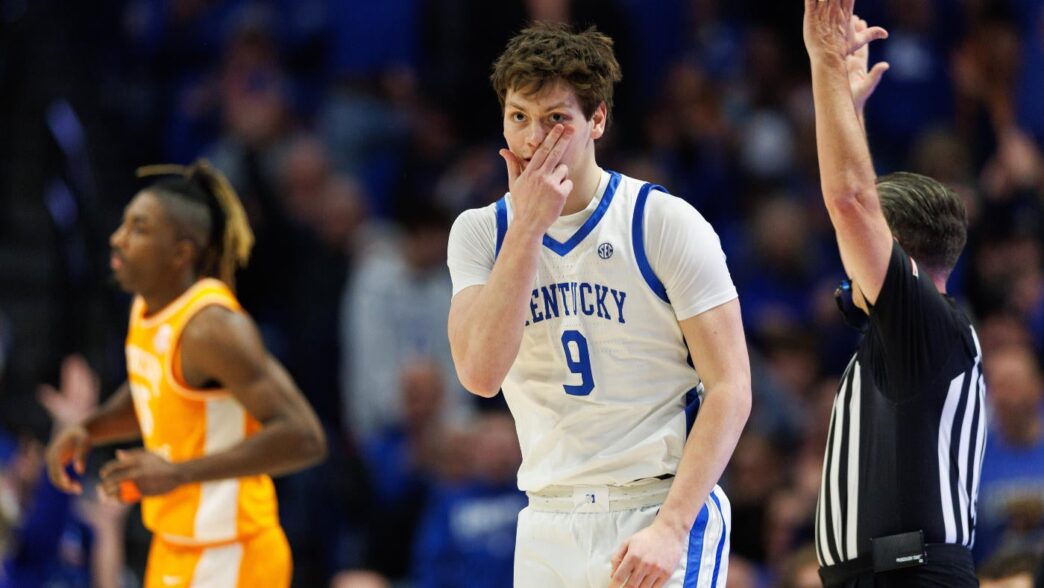 Kentucky upsets Tennessee while Wildcats in digital disadvantage are fighting