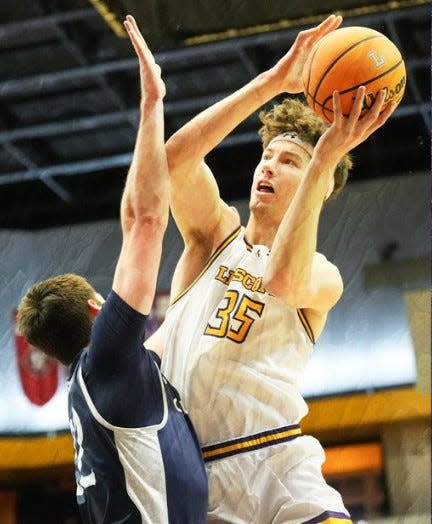 Basketball of Lipscomb One Away from March Madness after defeating