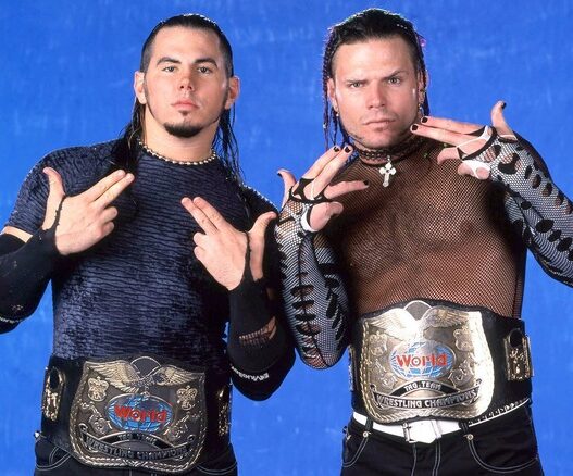 Hardys think about the first victory of the title tag