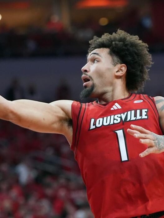 Louisville Basketball Bracketology 2025 What seed is UOFL in the